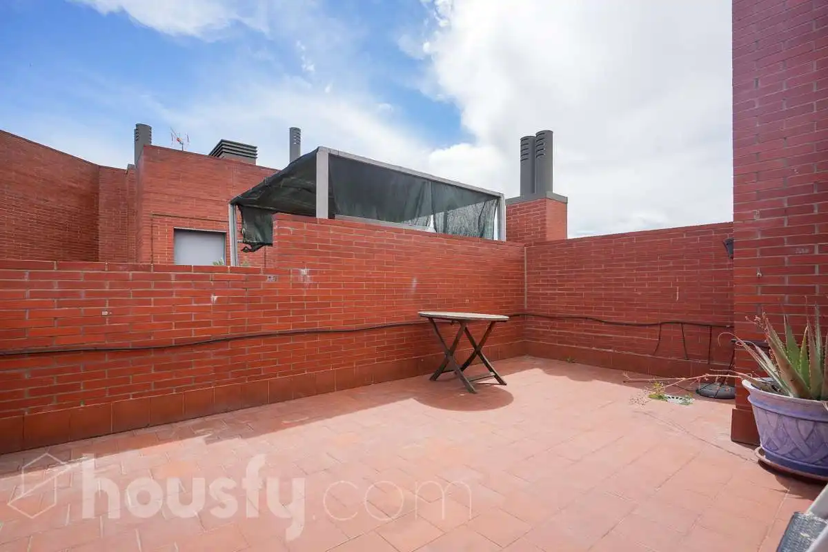 Terraza de Piso en venta en Madrid con Aire acondicionado, Calefacción y Jardín privado