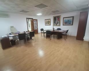 Oficina en venda en  Almería Capital amb Aire condicionat