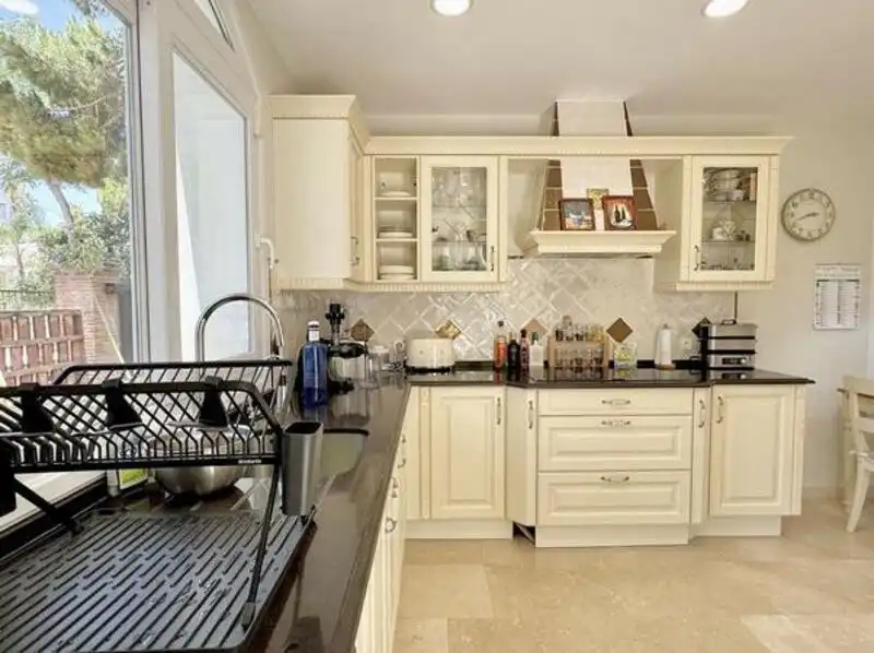 Kitchen of Houses for rent in Marbella  with Air Conditioner, Heating and Private garden