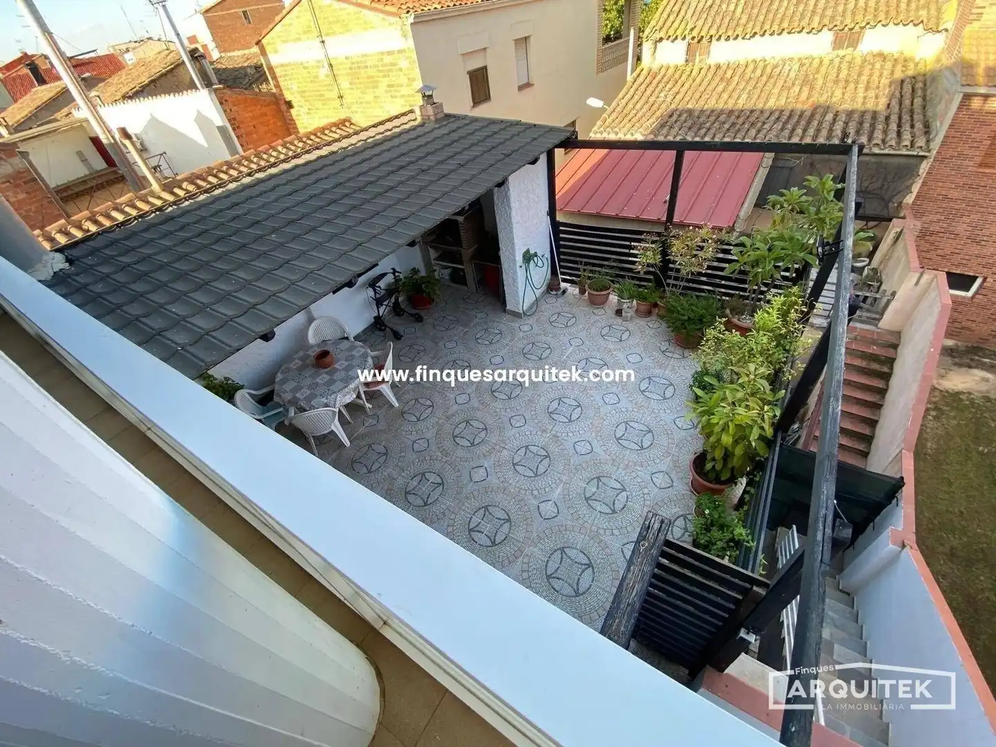 Casa adosada en venta en Rosselló