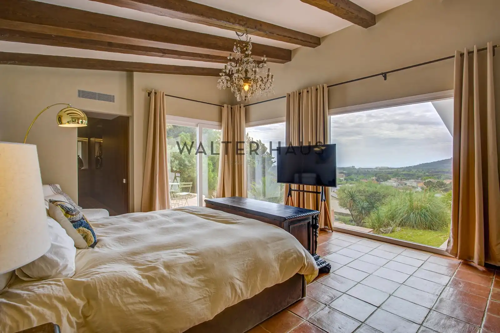 Chalet con piscina en venta en Carrer del Ripollès, imagen 17