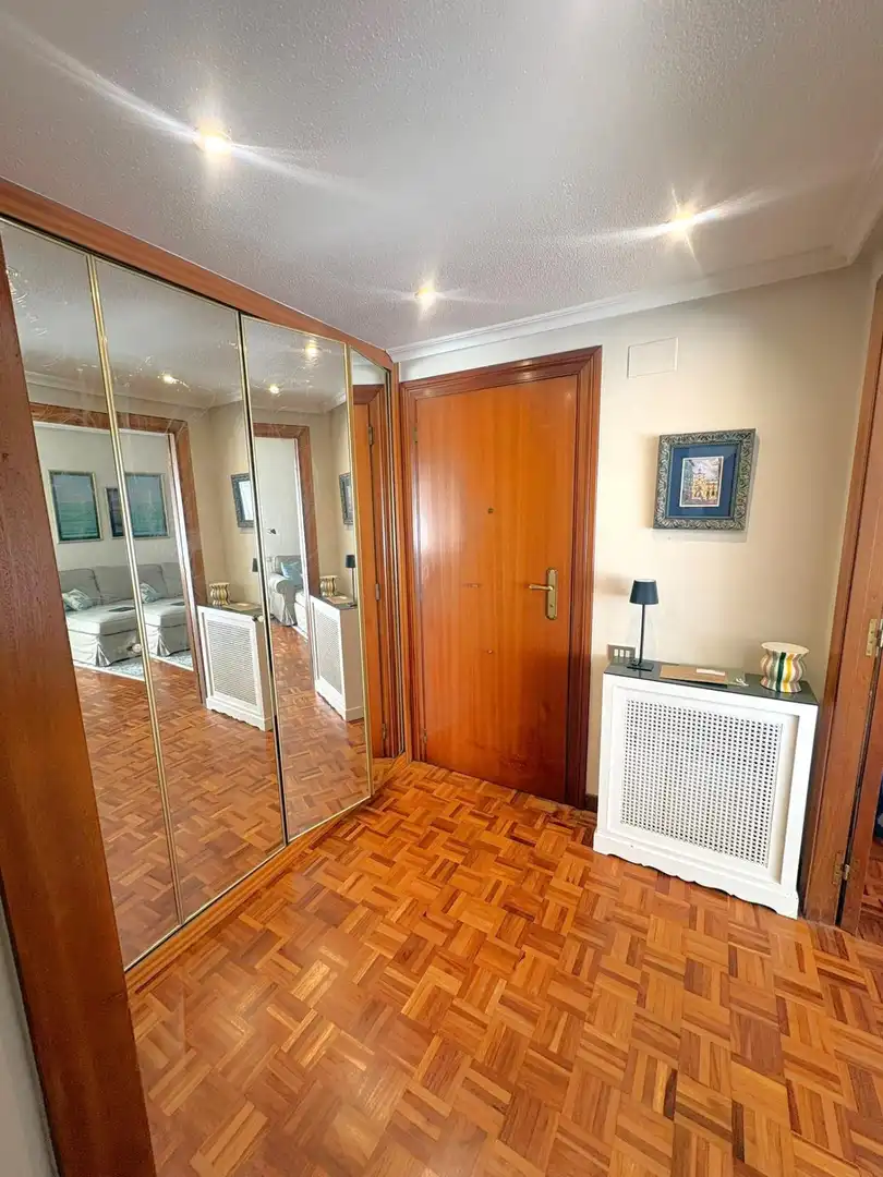 Flat for rent in Oviedo   with Heating and Furnished