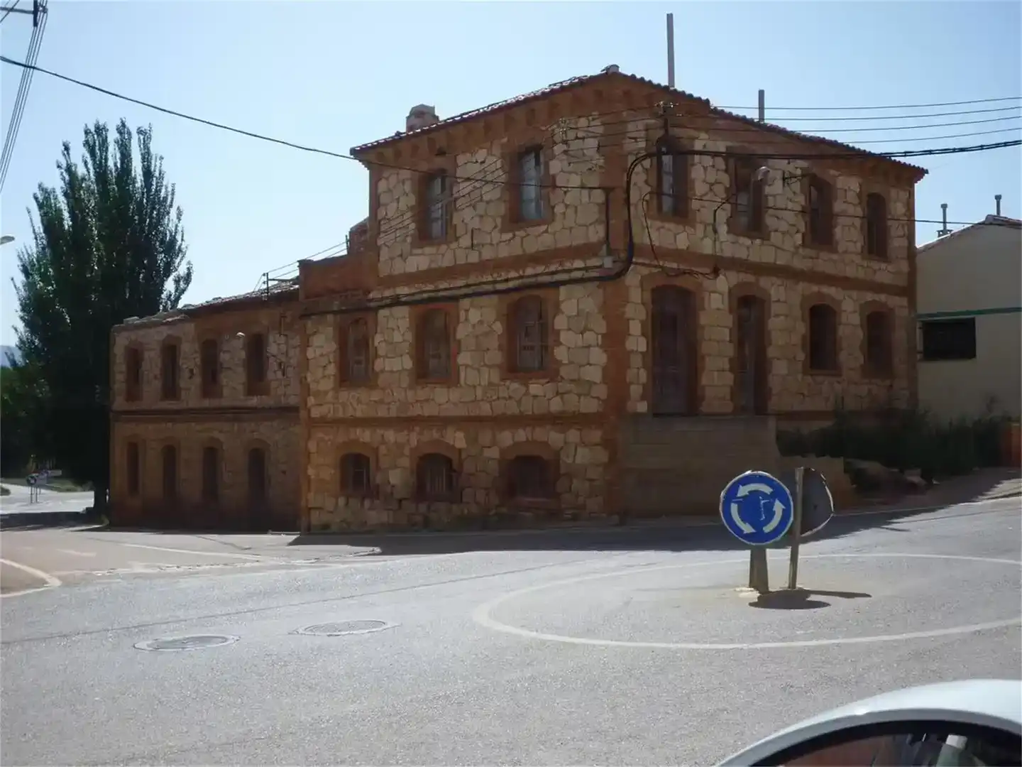 Vista exterior de Casa adosada en venda en Alfambra