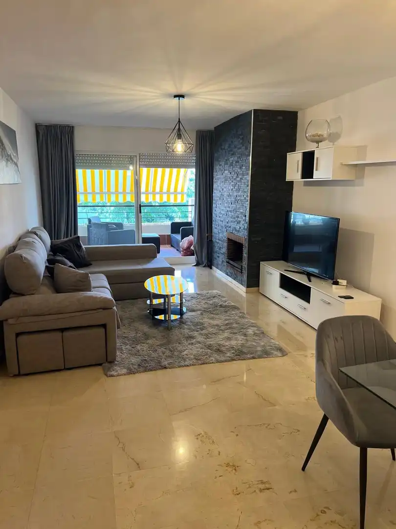 Wohnzimmer von Wohnungen zur Miete in San Pedro de Alcántara