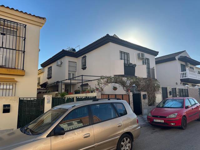 Casa-chalet en Venta en Calle Santa Teresa de Calcuta, 20 en Alcalá del Río