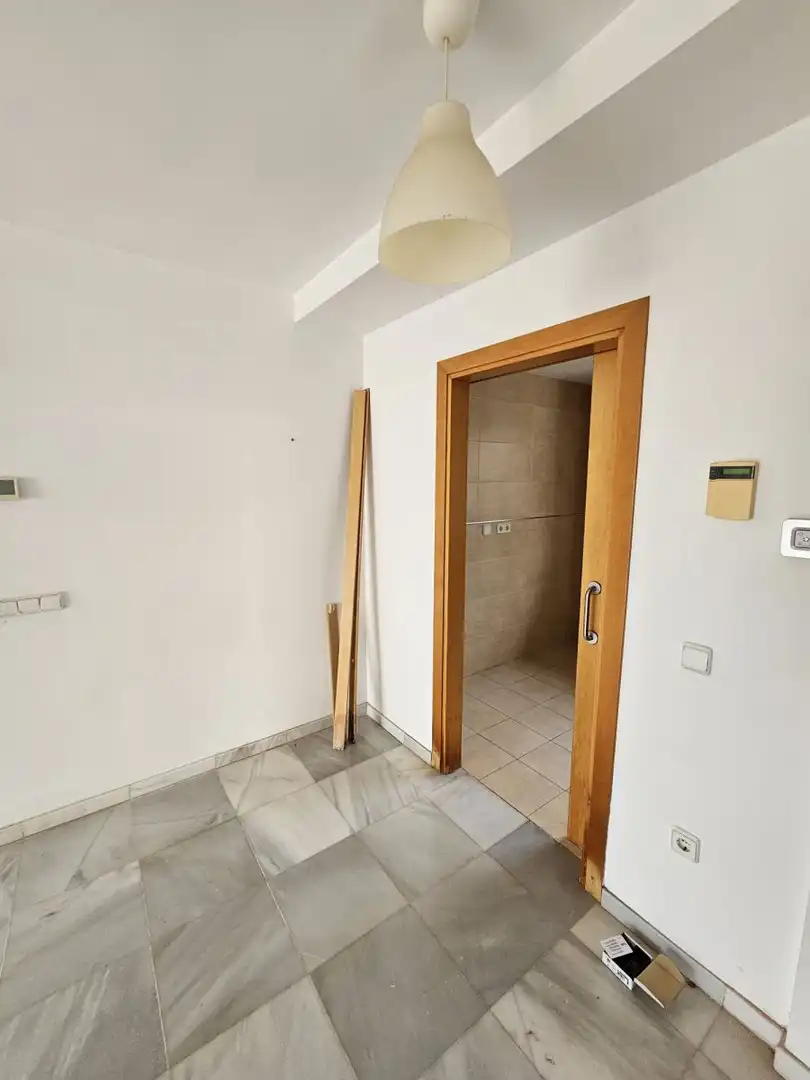 Piso en venta en Nerja con Calefacción, Terraza y Trastero