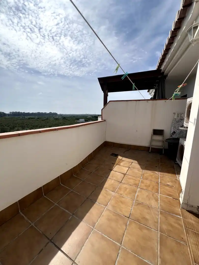 Casa bifamiliare con terrazza in vendita a Lobres