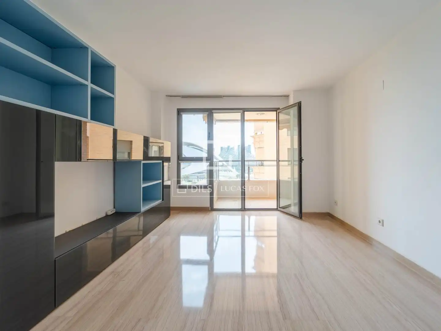 Terraza de Piso en venta en Valencia con Aire acondicionado, Calefacción y Jardín privado