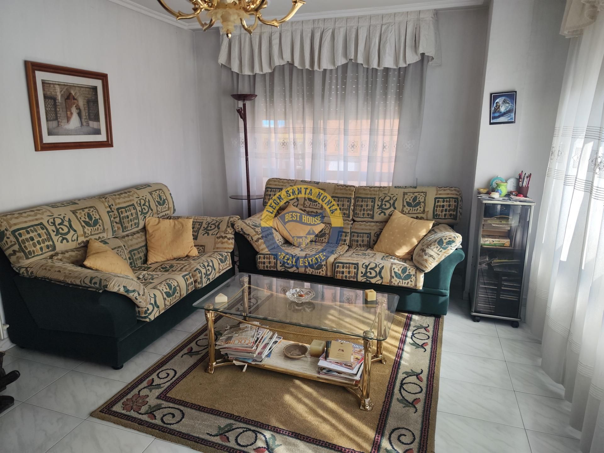 Living room of Flat for sale in León Capital   with Heating, Terrace and Storage room