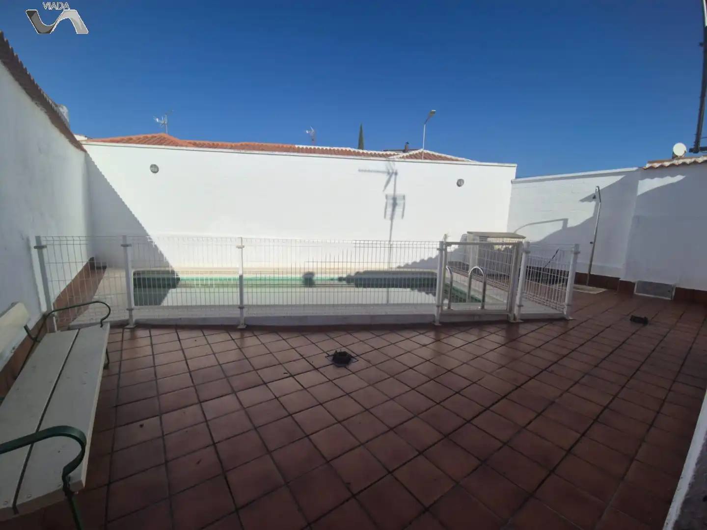 Vista exterior de Casa o chalet en venta en Puertollano con Aire acondicionado, Trastero y Piscina