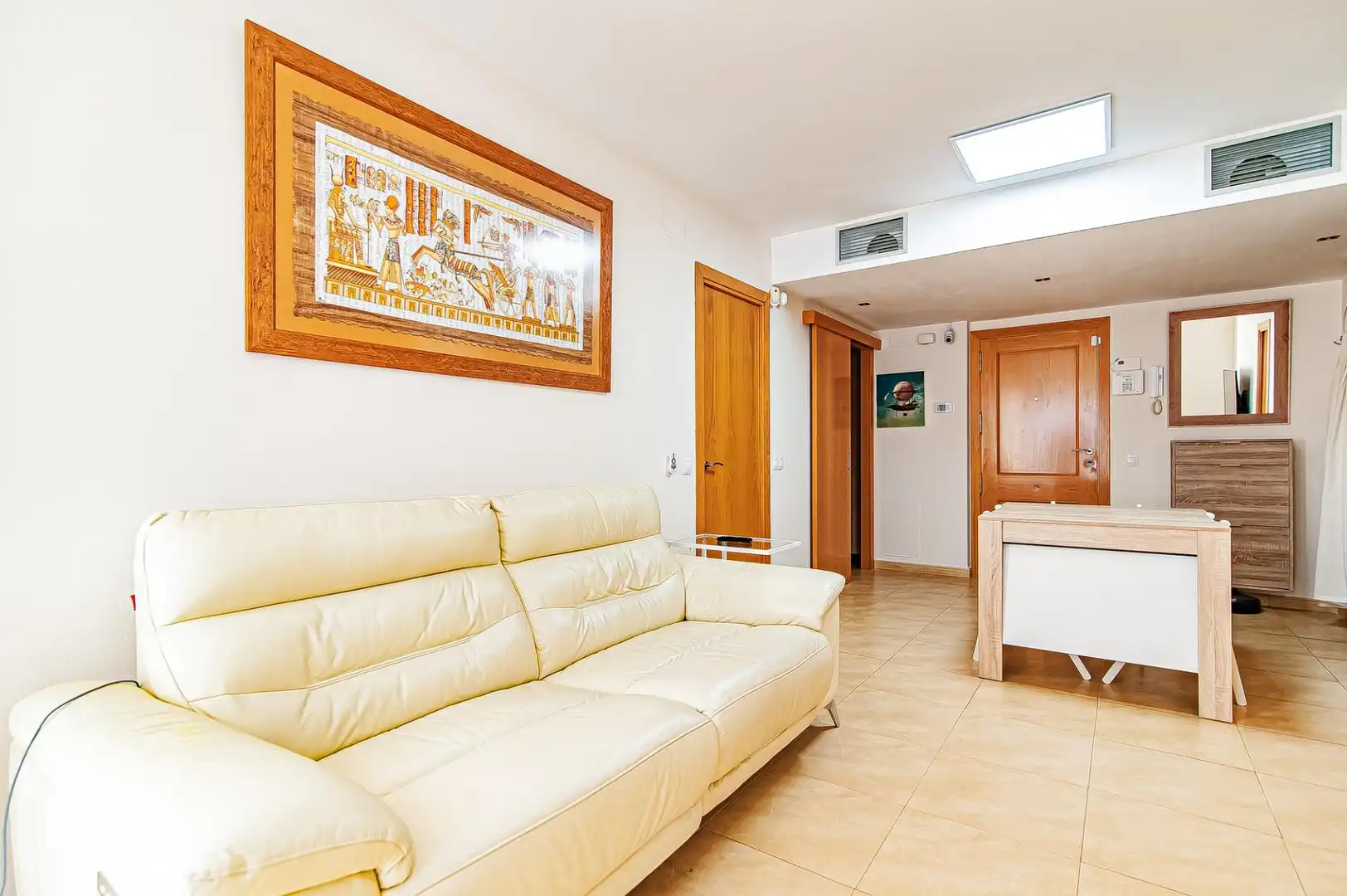 Sala d'estar de Pis de lloguer en La Granada, Barcelona
