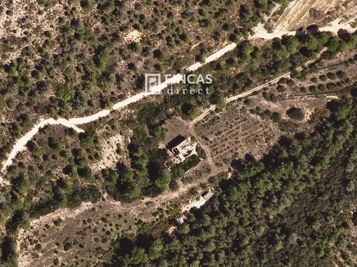 Finca rústica en venda en Benissanet