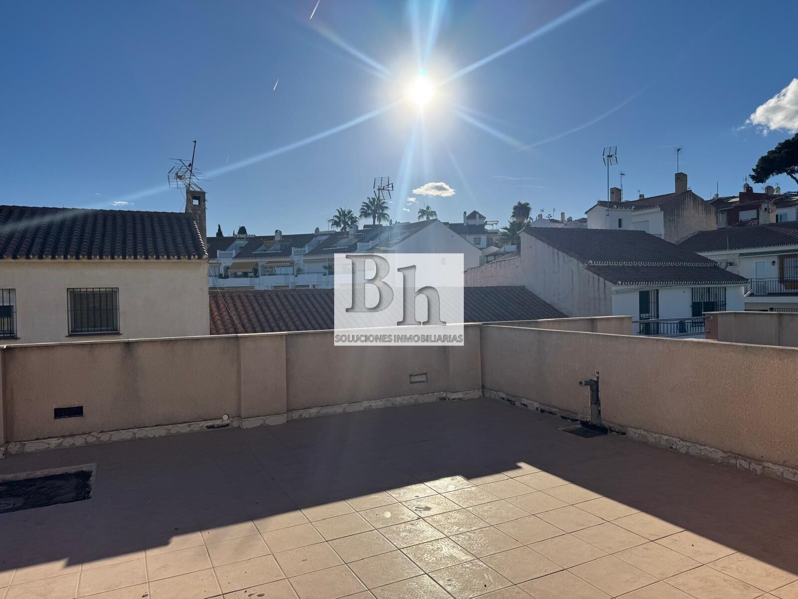 Vista exterior de Piso en venta en Torremolinos con Terraza, Trastero y Alarma