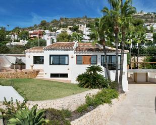 Vista exterior de Finca rústica en venda en Jávea / Xàbia amb Aire condicionat, Calefacció i Jardí privat