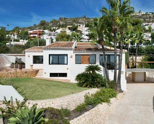 Vista exterior de Finca rústica en venda en Jávea / Xàbia amb Aire condicionat, Terrassa i Piscina