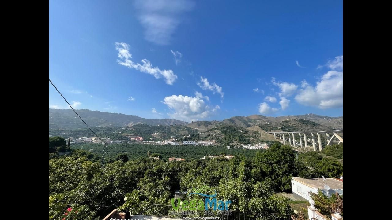 Vista exterior de Finca rústica en venda en Almuñécar amb Jardí privat i Terrassa