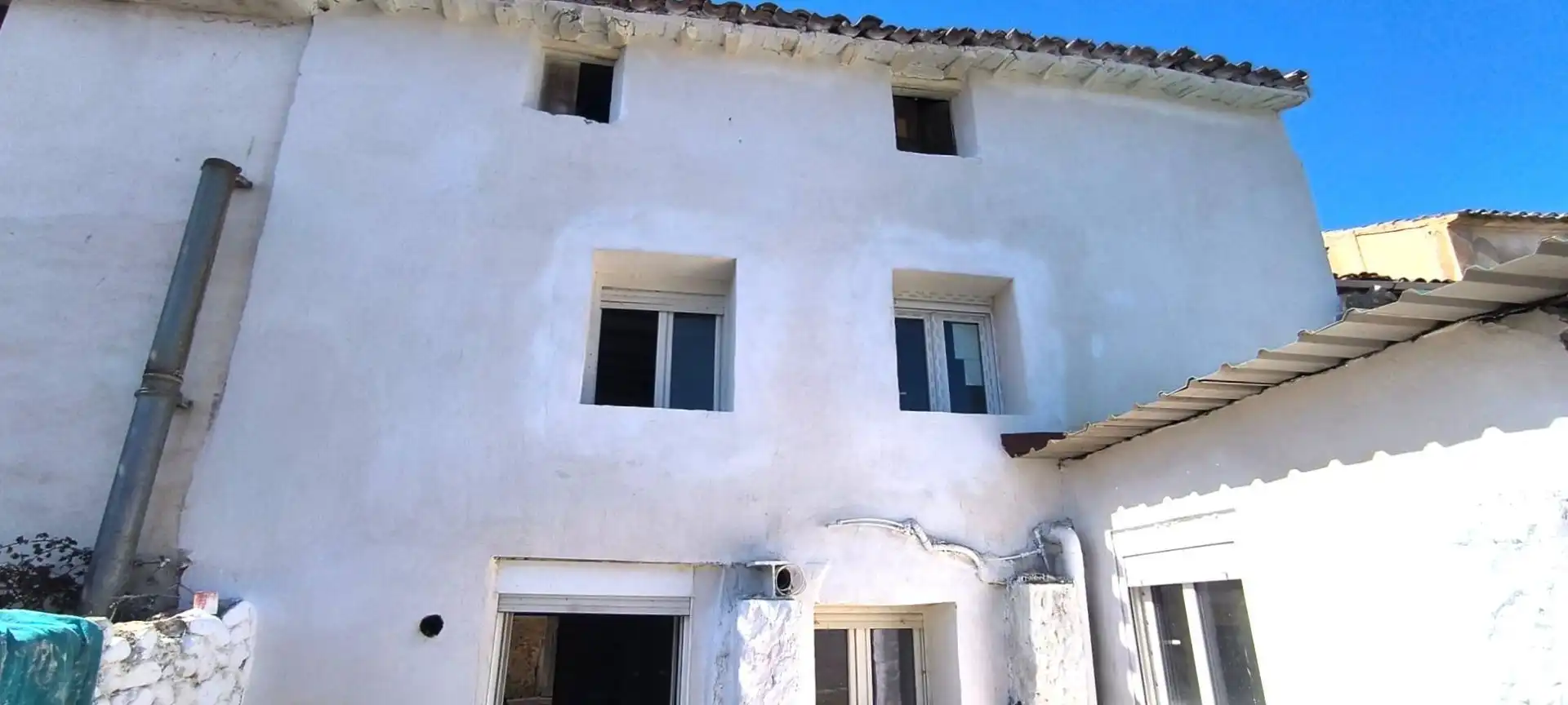 Vista exterior de Finca rústica en venda en El Villar de Arnedo amb Jardí privat, Terrassa i Traster