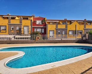 Piscina de Casa o xalet en venda en San Miguel de Abona amb Jardí privat, Terrassa i Piscina comunitària