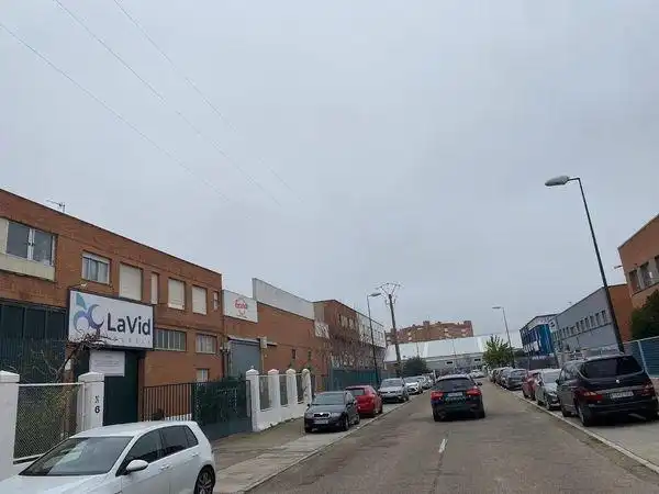 Nave industrial en venta en Calle del Metal