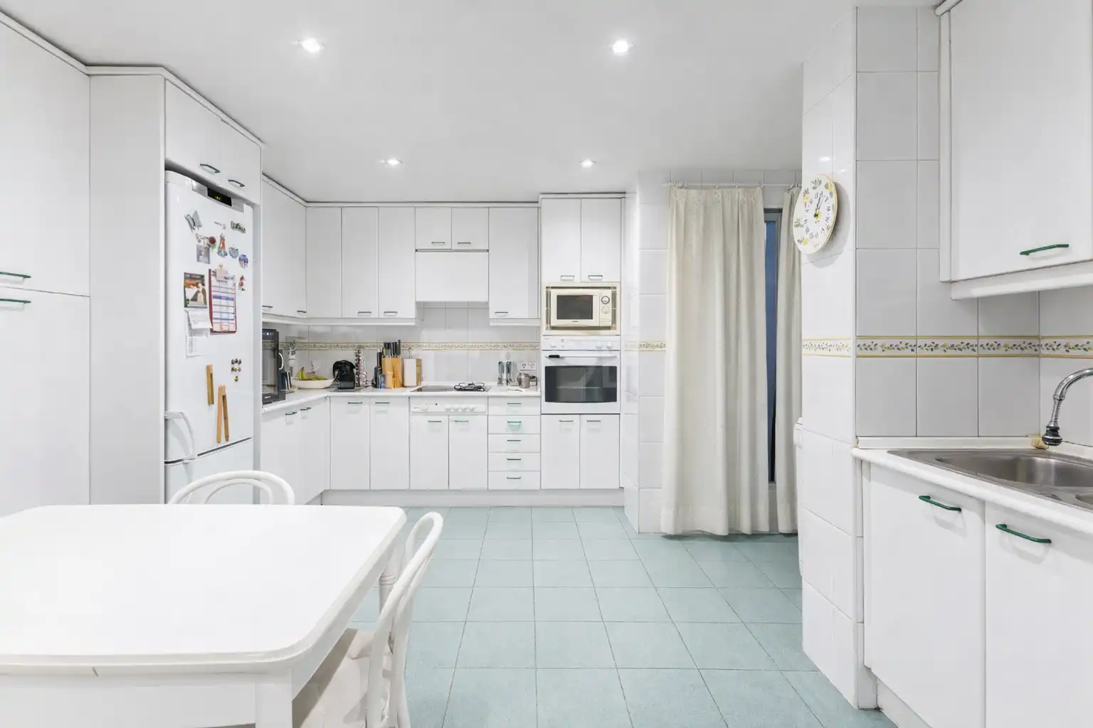 Kitchen of Flat for sale in Madrid  with Air Conditioner, Heating and Terrace