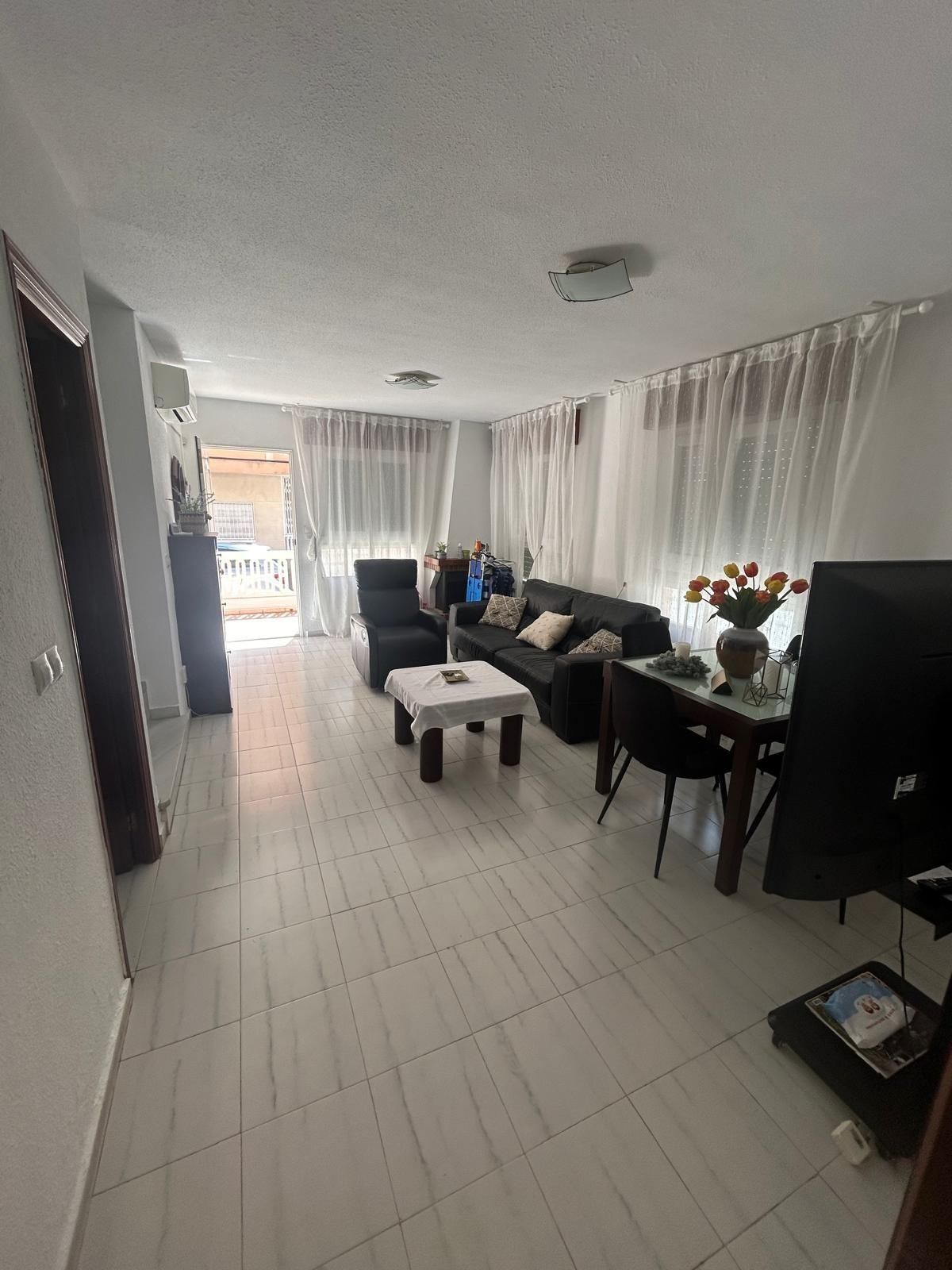 Living room of House or chalet for sale in Torrevieja  with Private garden