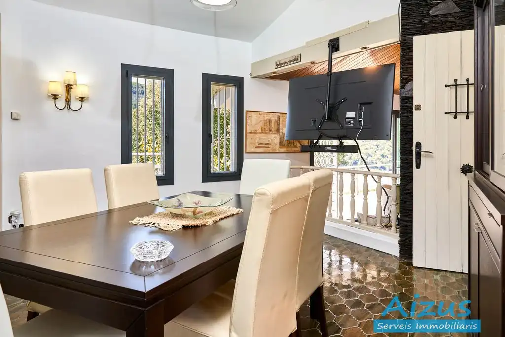 Comedor de Casa o chalet en venta en Seva con Aire acondicionado, Calefacción y Jardín privado