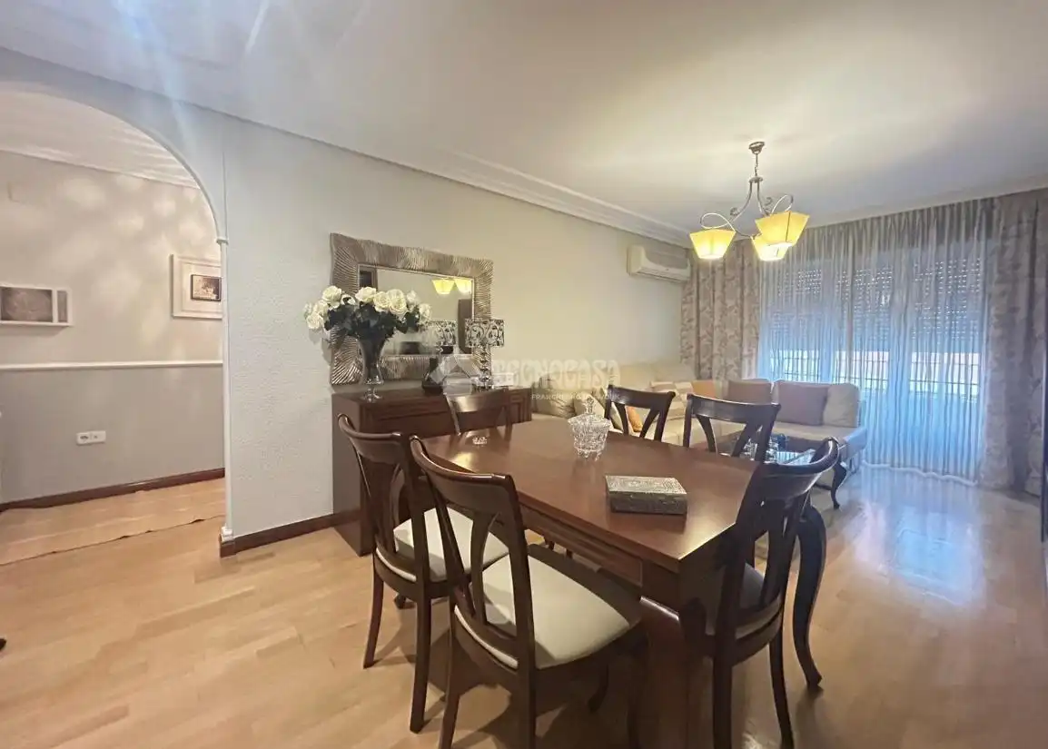 Comedor de Piso en venta en Puertollano