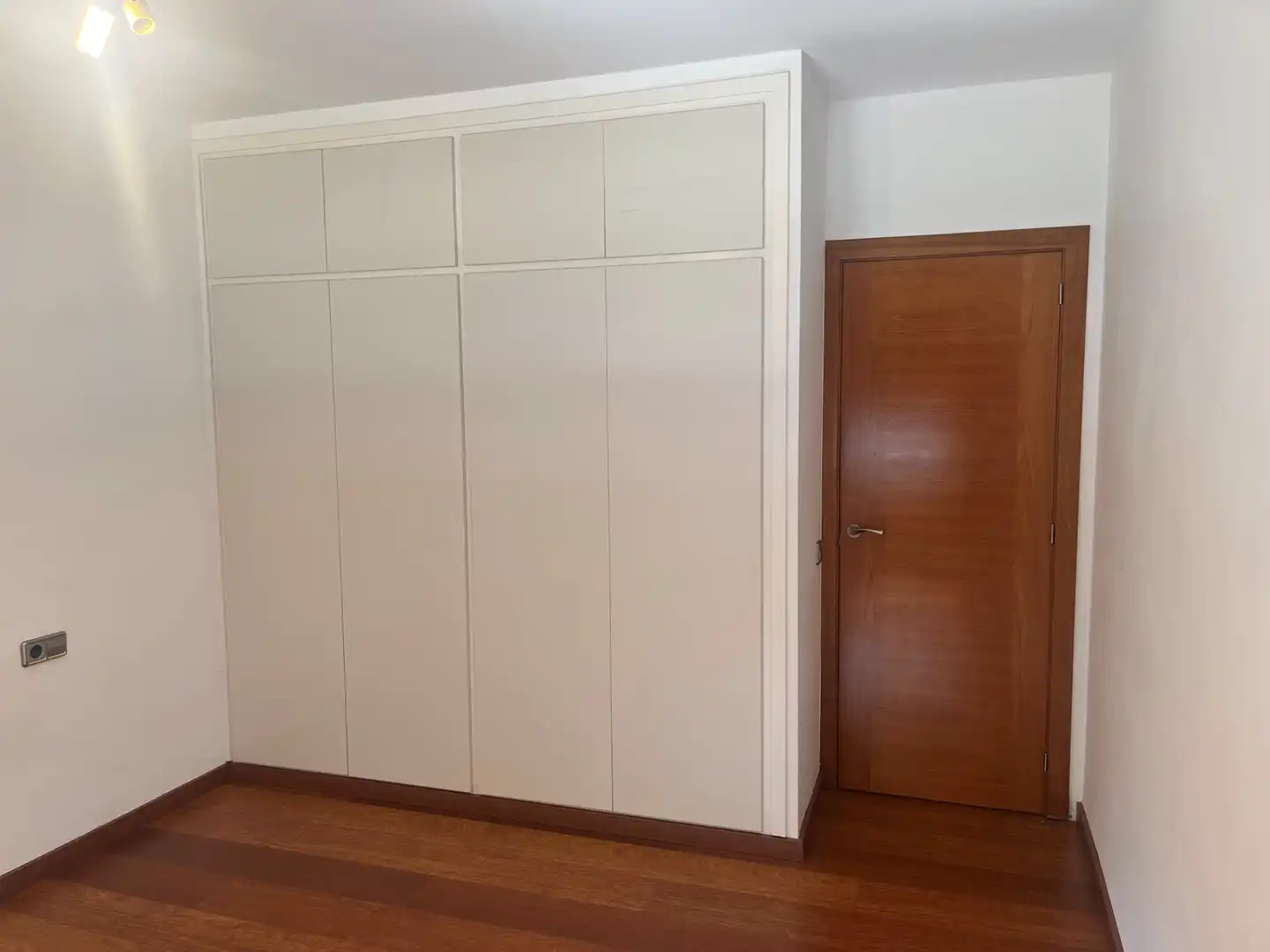 Habitación de Casa o chalet en venta en Quart con Aire acondicionado, Calefacción y Jardín privado