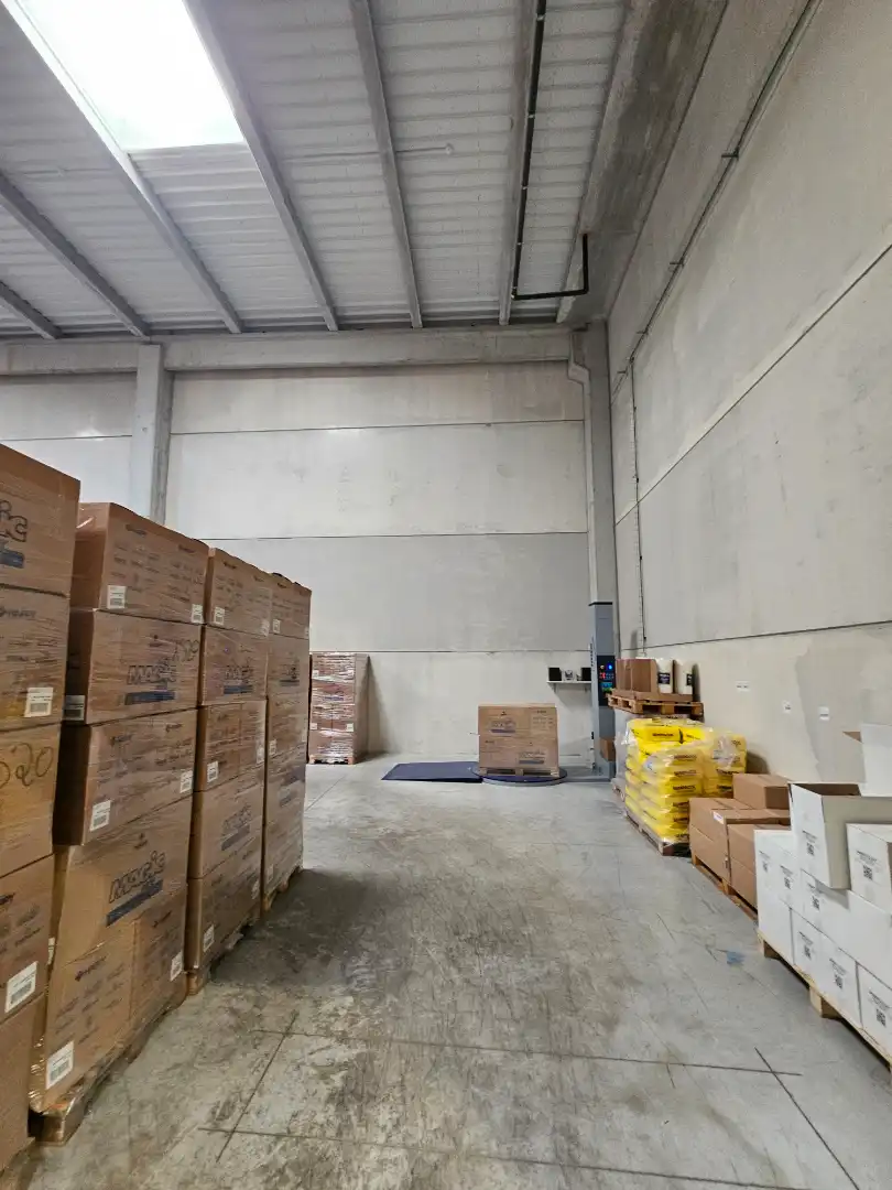 Nave industrielle à louer à Carrer de Catalunya