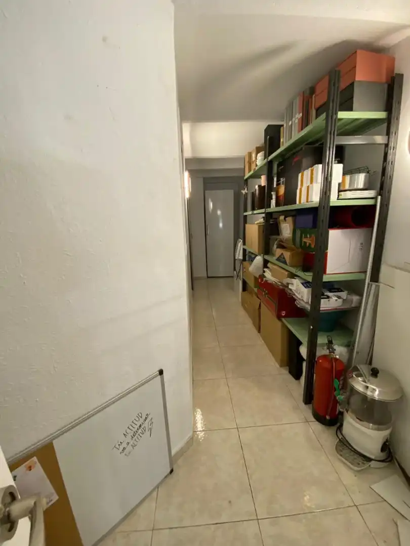 Local comercial en traspàs a Eixample, imagen 8