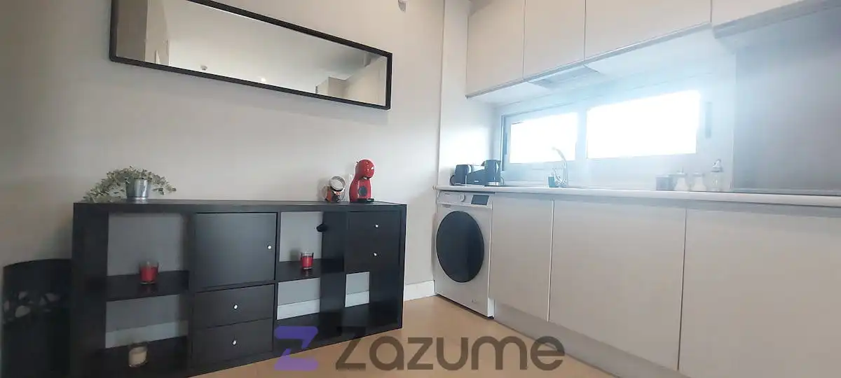 Dormitori de Loft de lloguer en Madrid amb Aire condicionat, Calefacció i Jardí privat