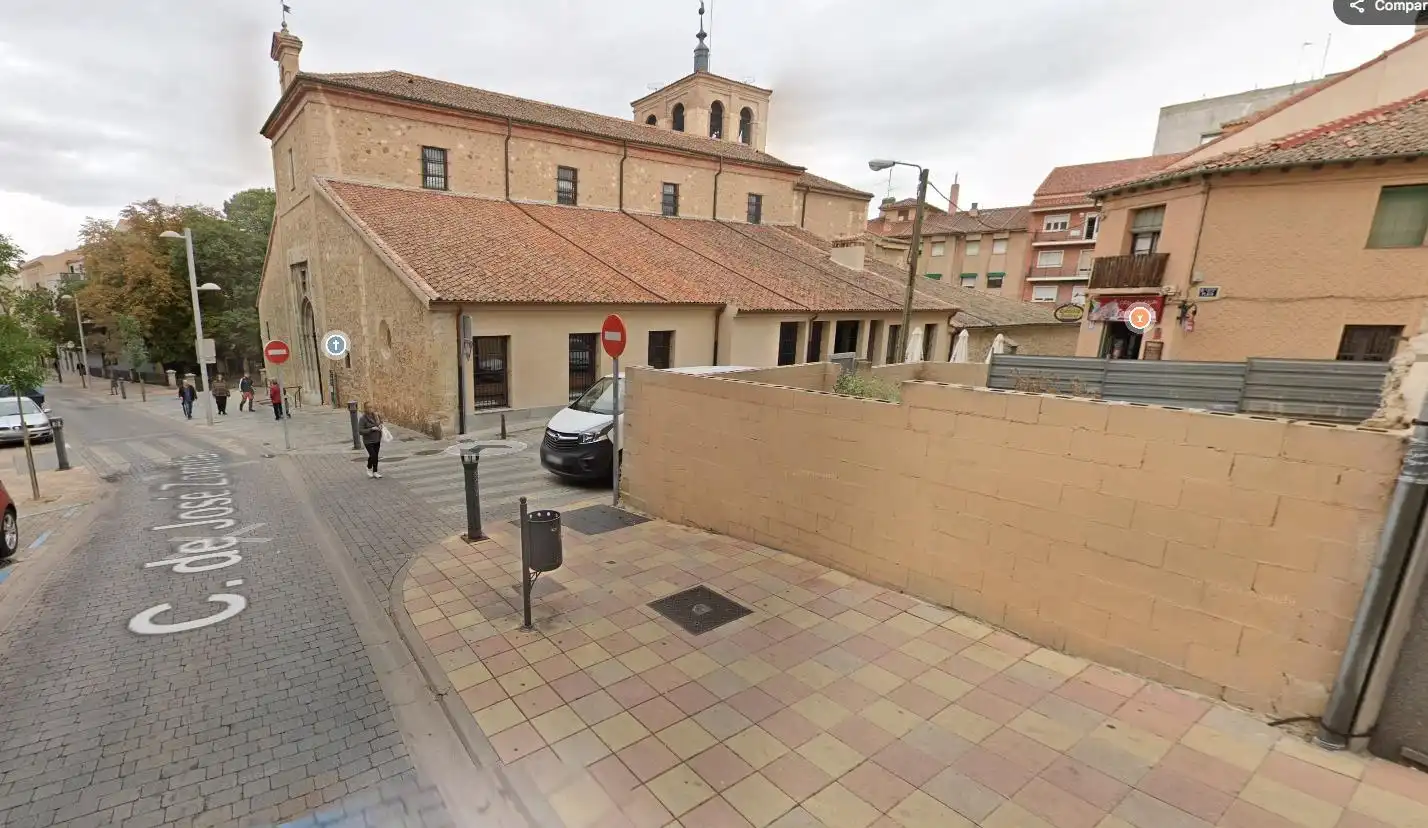 Terrenos y solares en venta en Calle de José Zorrilla 3