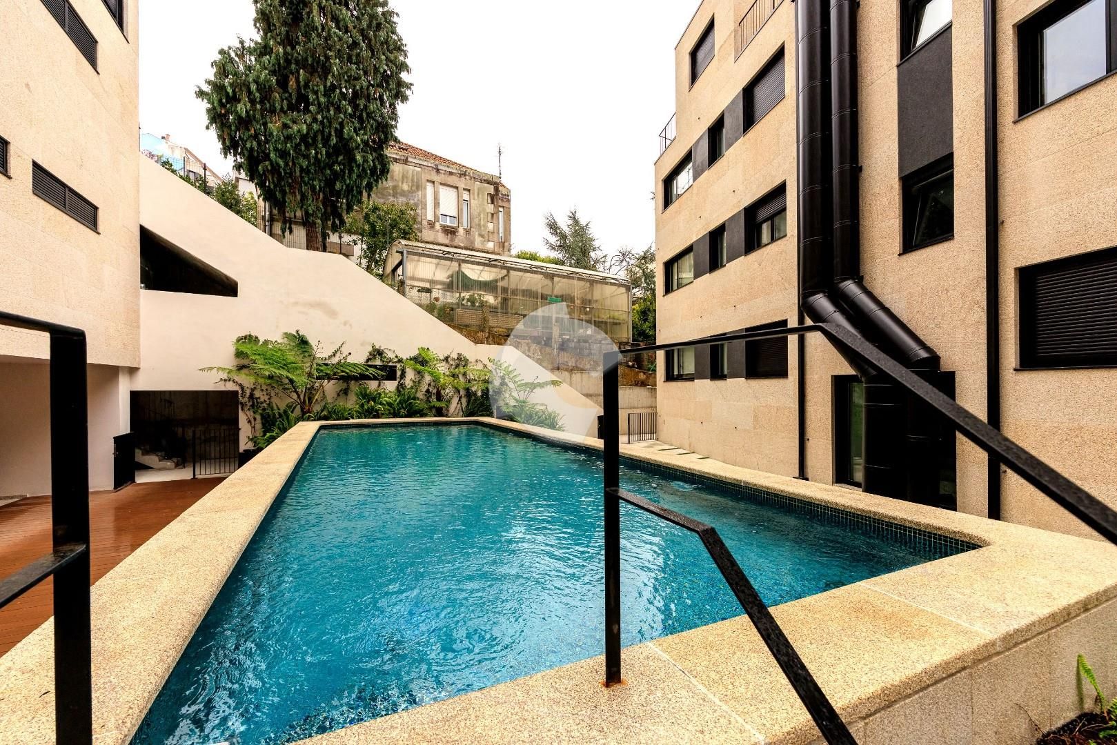 Piscina de Piso de alquiler en Vigo 