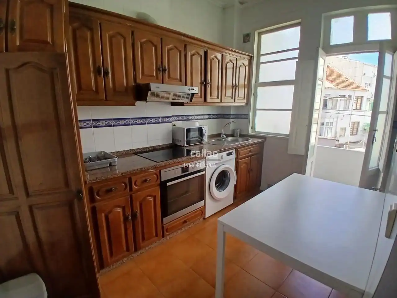 Cocina de Piso de alquiler en Ferrol con Calefacción y Amueblado