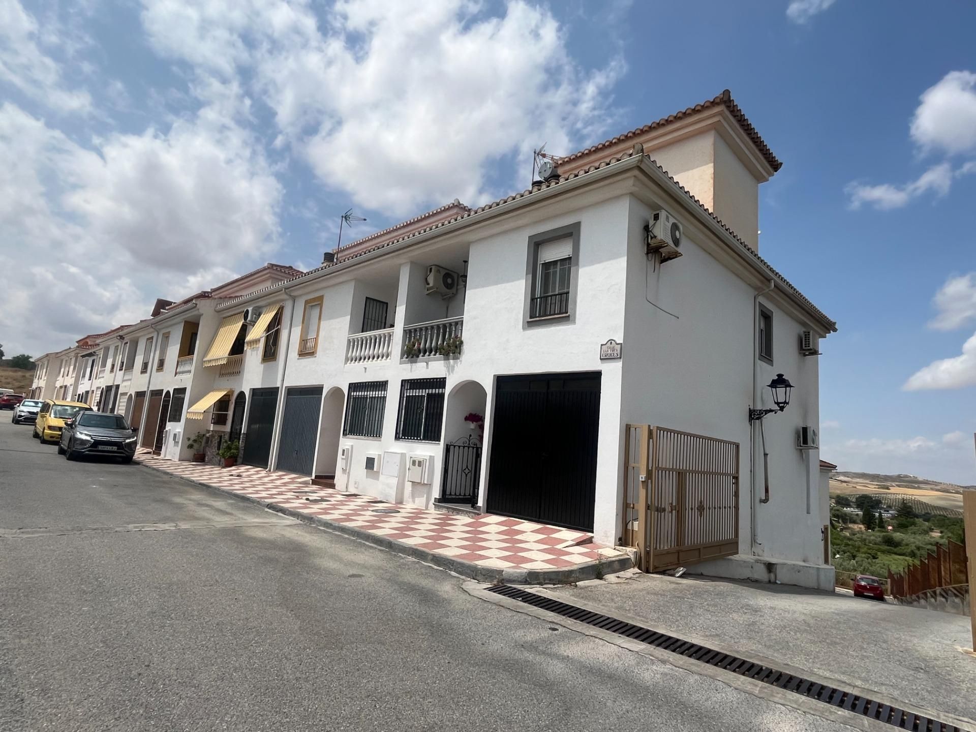 Exterior view of Single-family semi-detached for sale in Otura  with Heating, Terrace and Storage room