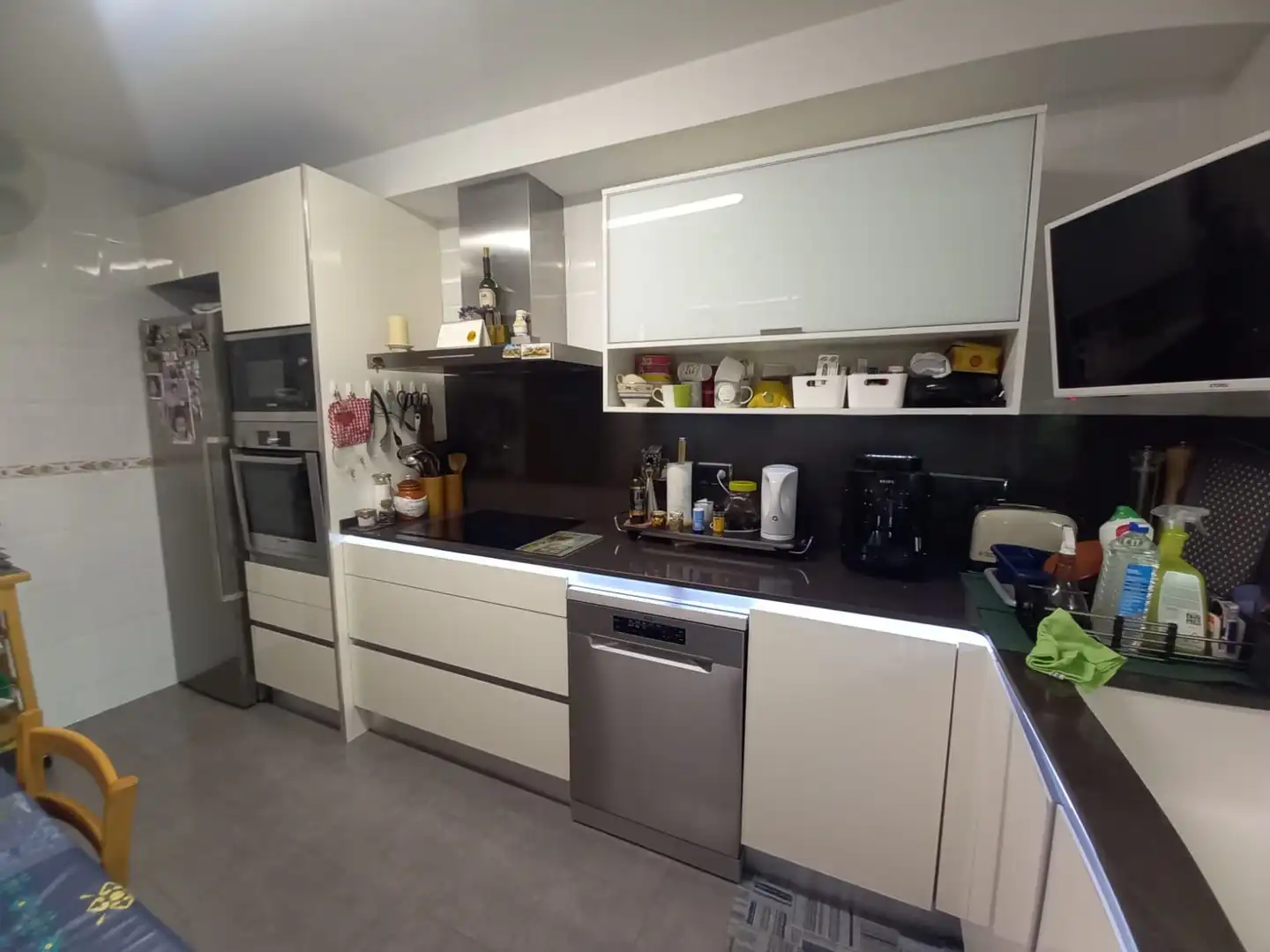 Cocina de Casa adosada en venta en Lliçà d'Amunt con Calefacción, Jardín privado y Amueblado