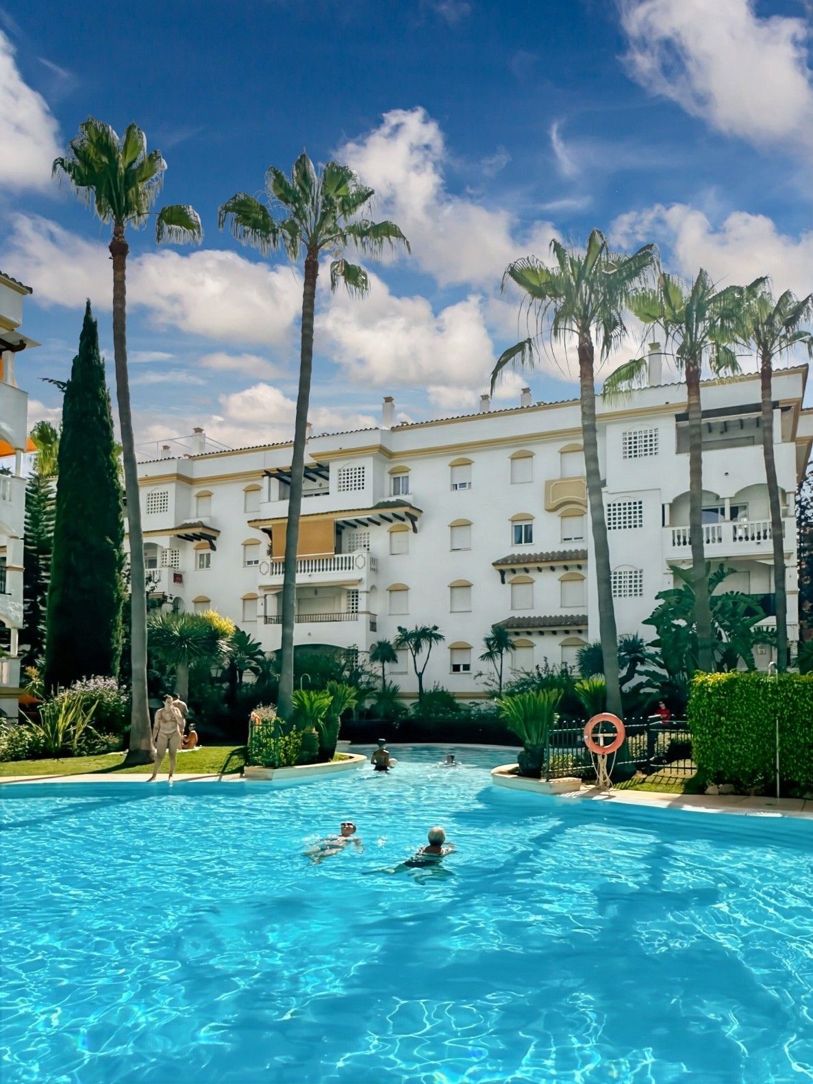 Exterior view of Planta baja to rent in Marbella  with Private garden, Terrace and Swimming Pool