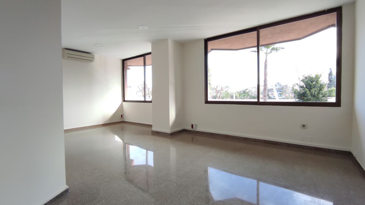 Oficina de alquiler en  Sevilla Capital con Aire acondicionado