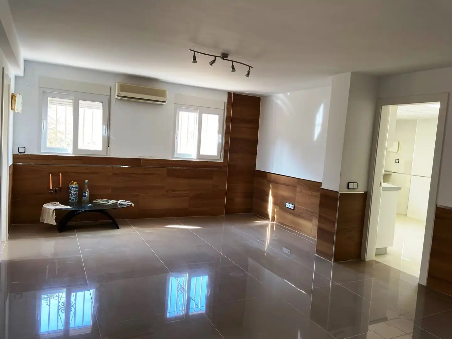 Chalet con jardín en venta en Carrer Sant Antoni Maria Claret 5B, imagen 2