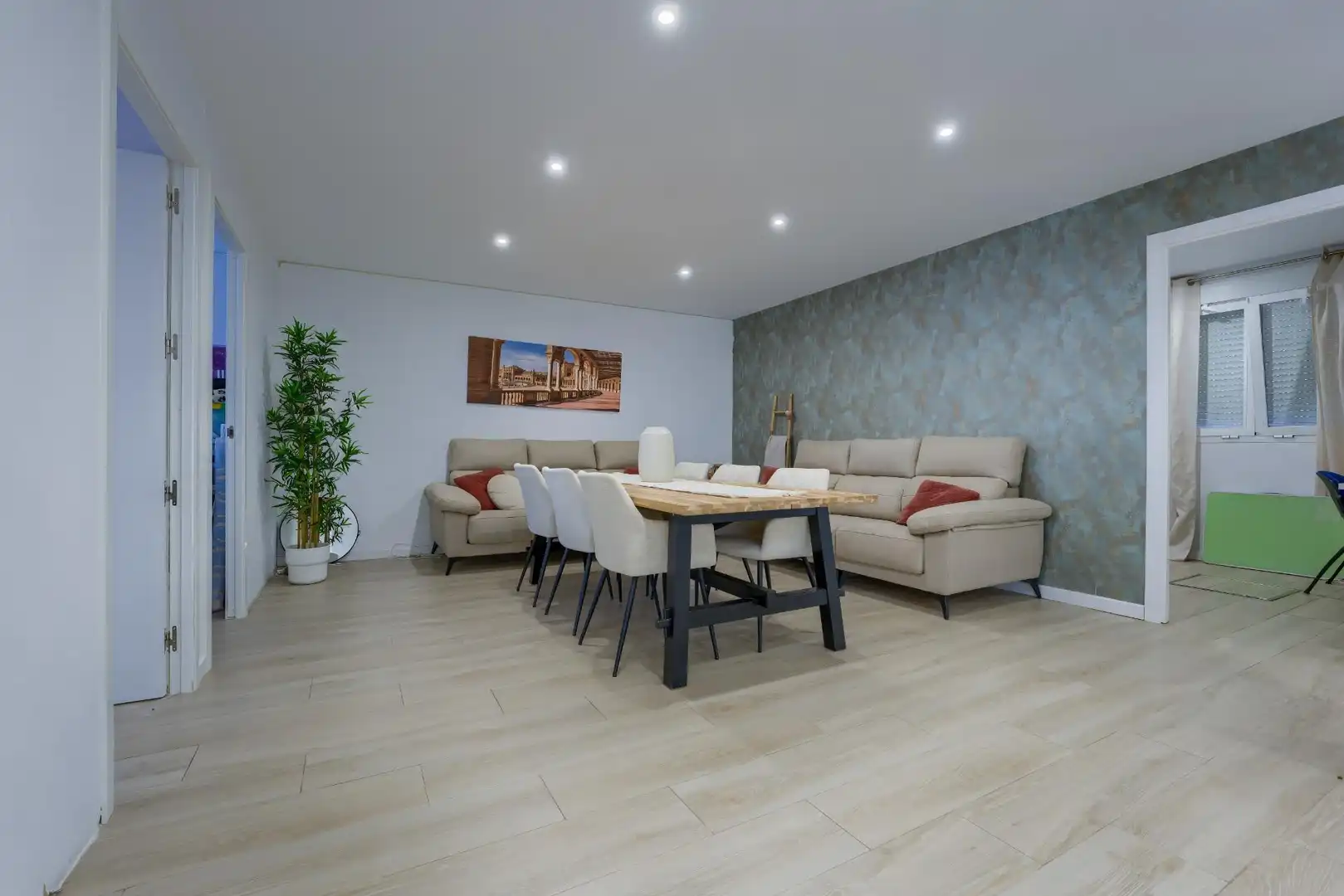 Houses for sale in Tomares  with Air Conditioner, Private garden and Terrace