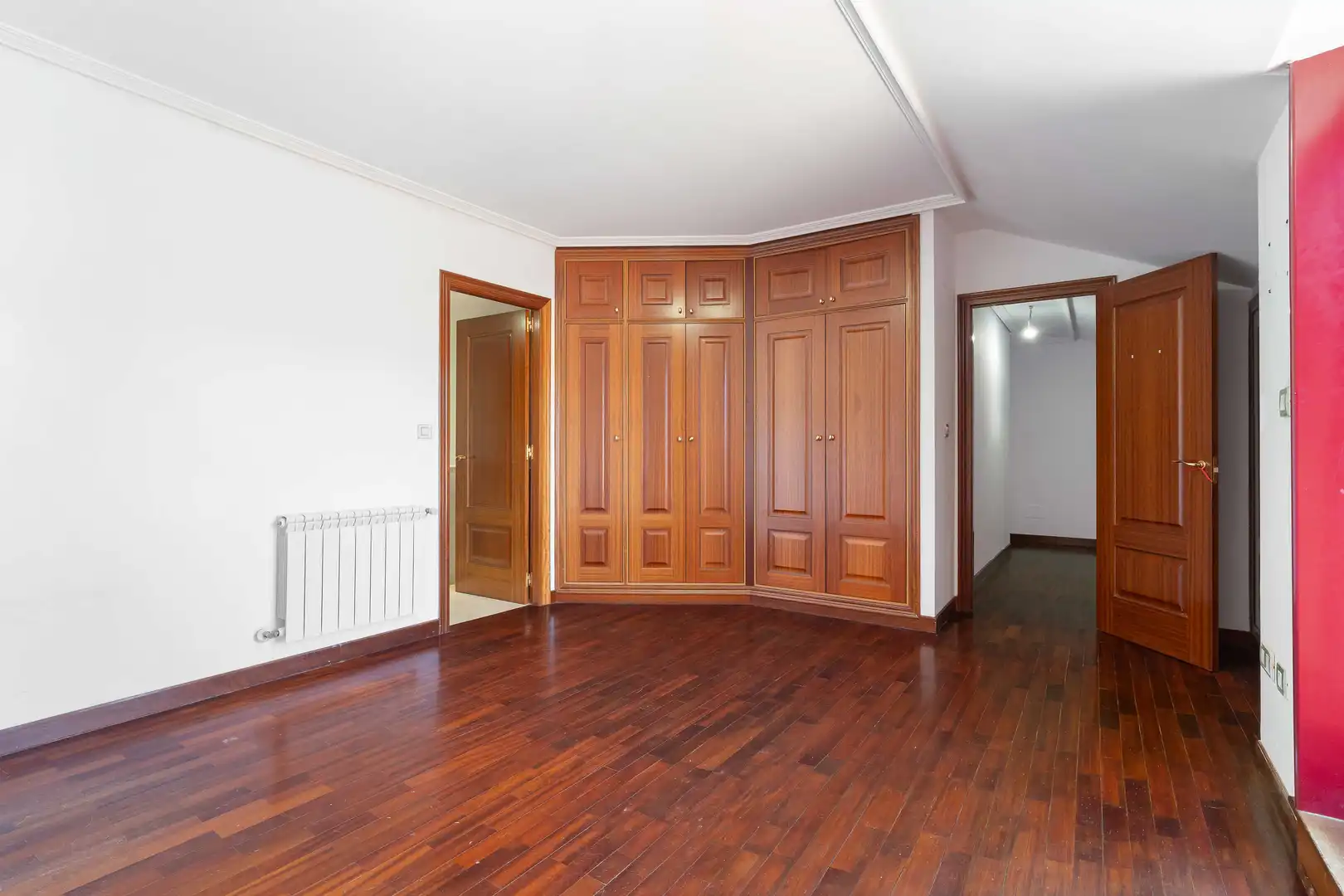 Dúplex en venta en Oleiros con Calefacción, Trastero y Piscina