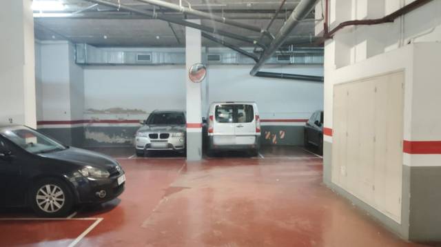 Garaje en Alquiler en  CALLE ARIBAU, 225 en Sant Gervasi- Galvany