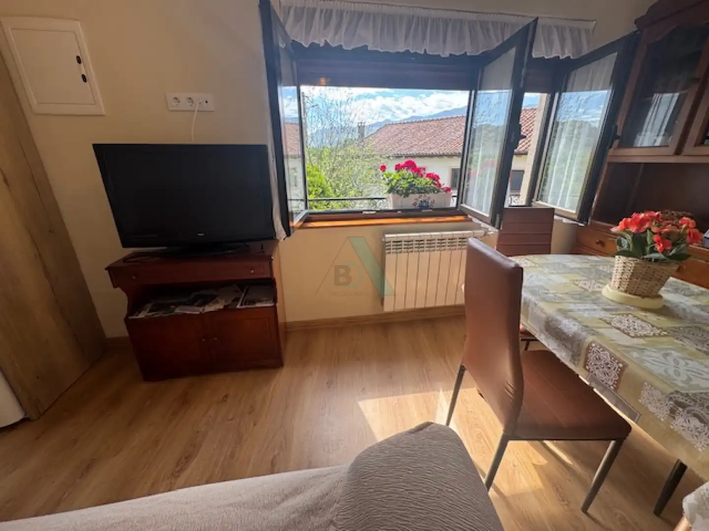 Sala d'estar de Casa o xalet en venda en Llanes amb Jardí privat