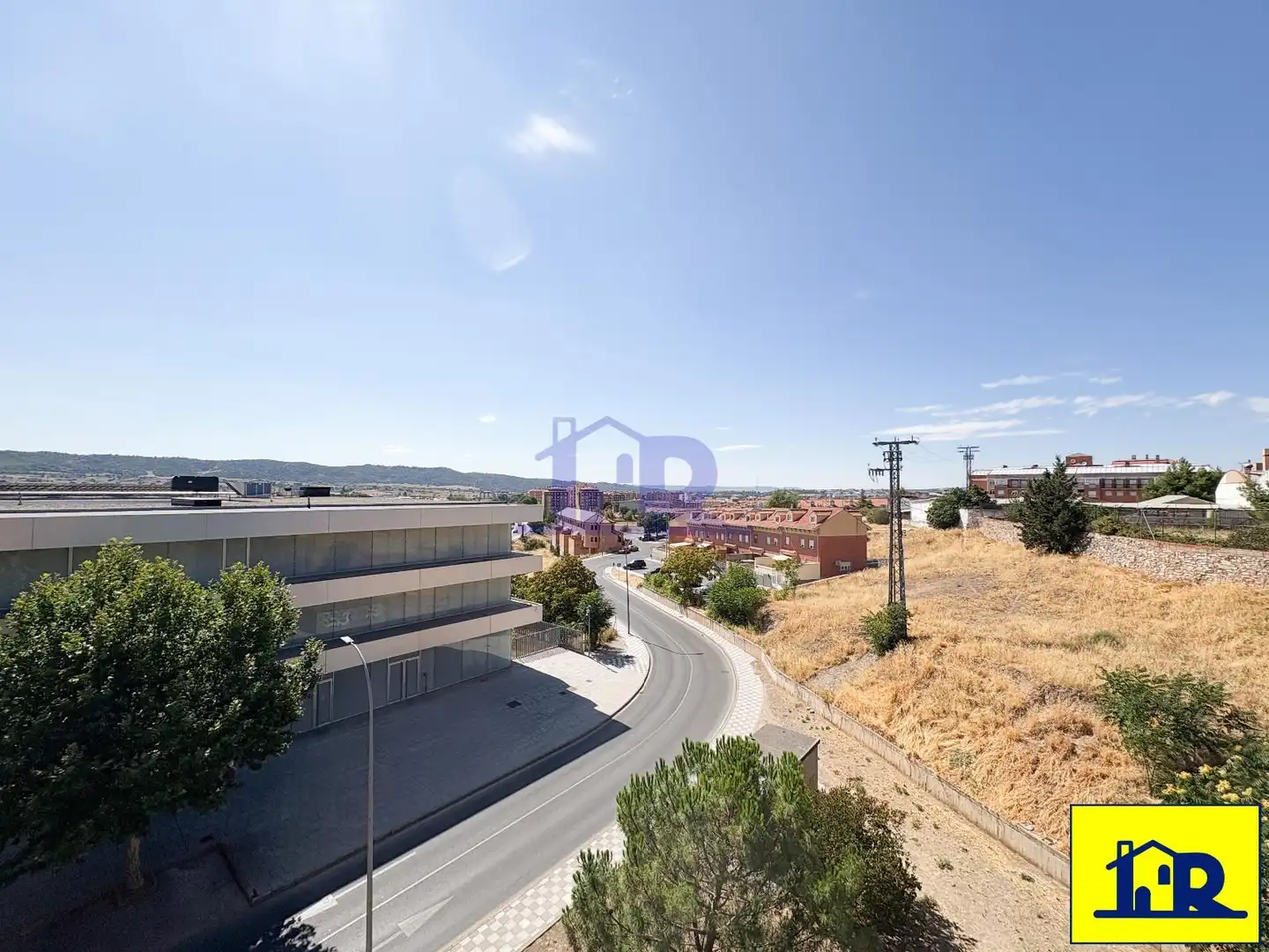Vista exterior de Pis en venda en Cuenca amb Calefacció, Terrassa i Traster