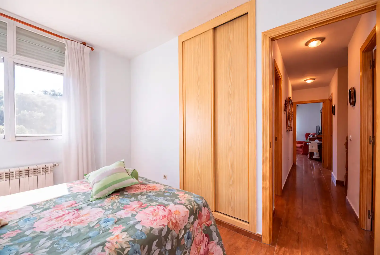 Habitación de Casa adosada en venta en Alpedrete con Calefacción, Jardín privado y Trastero