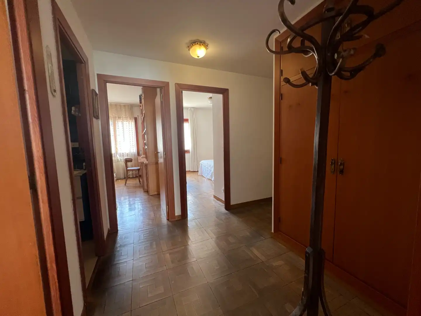 Wohnung zum Verkauf in Jaca mit Abstellraum und Balkon