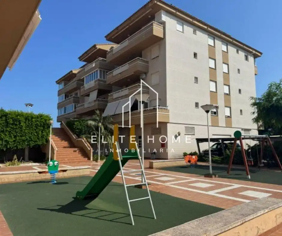 Vista exterior de Apartament de lloguer en Castellón de la Plana / Castelló de la Plana amb Aire condicionat, Calefacció i Jardí privat