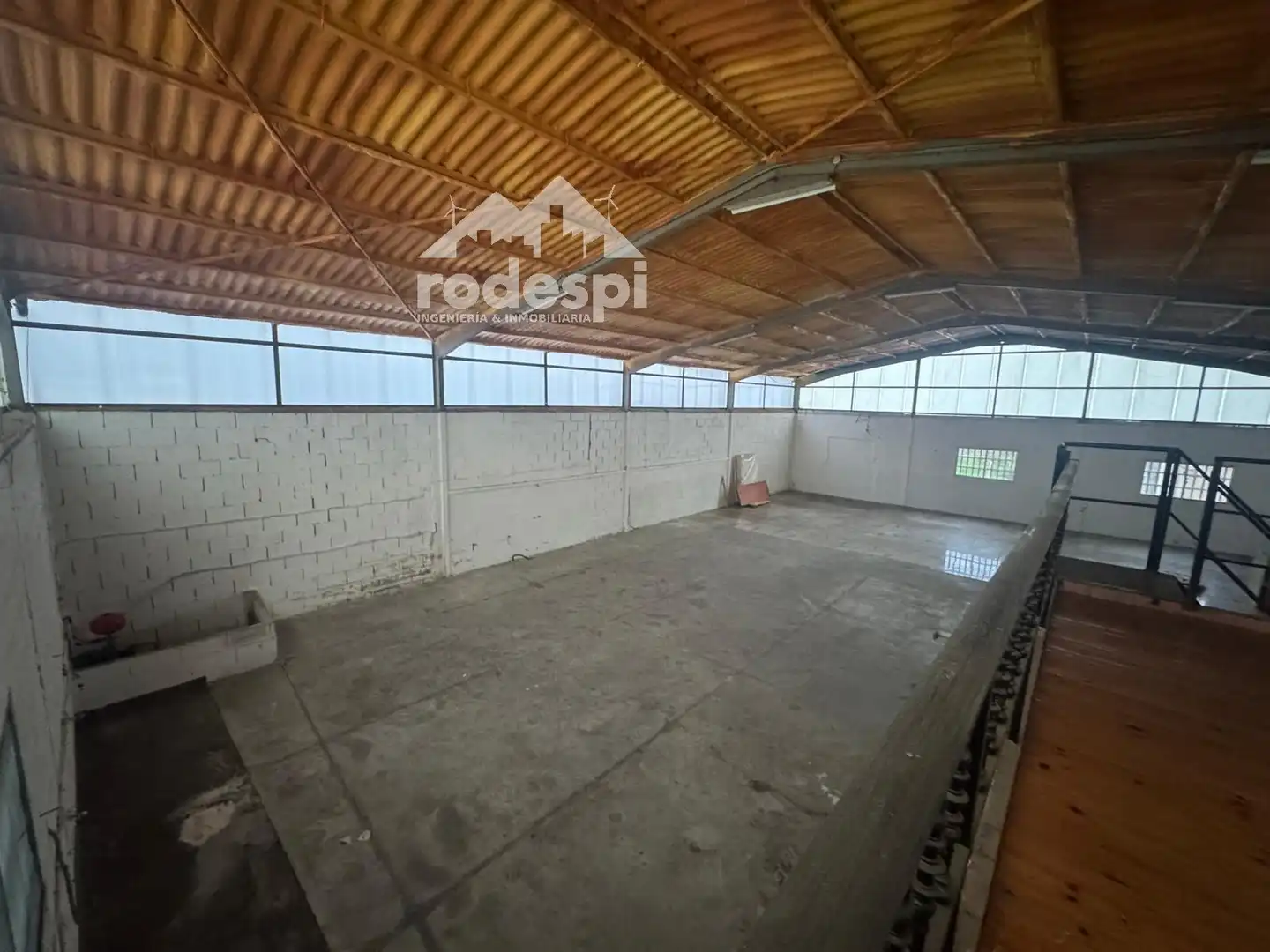 Industrial buildings for rent in Ponteareas