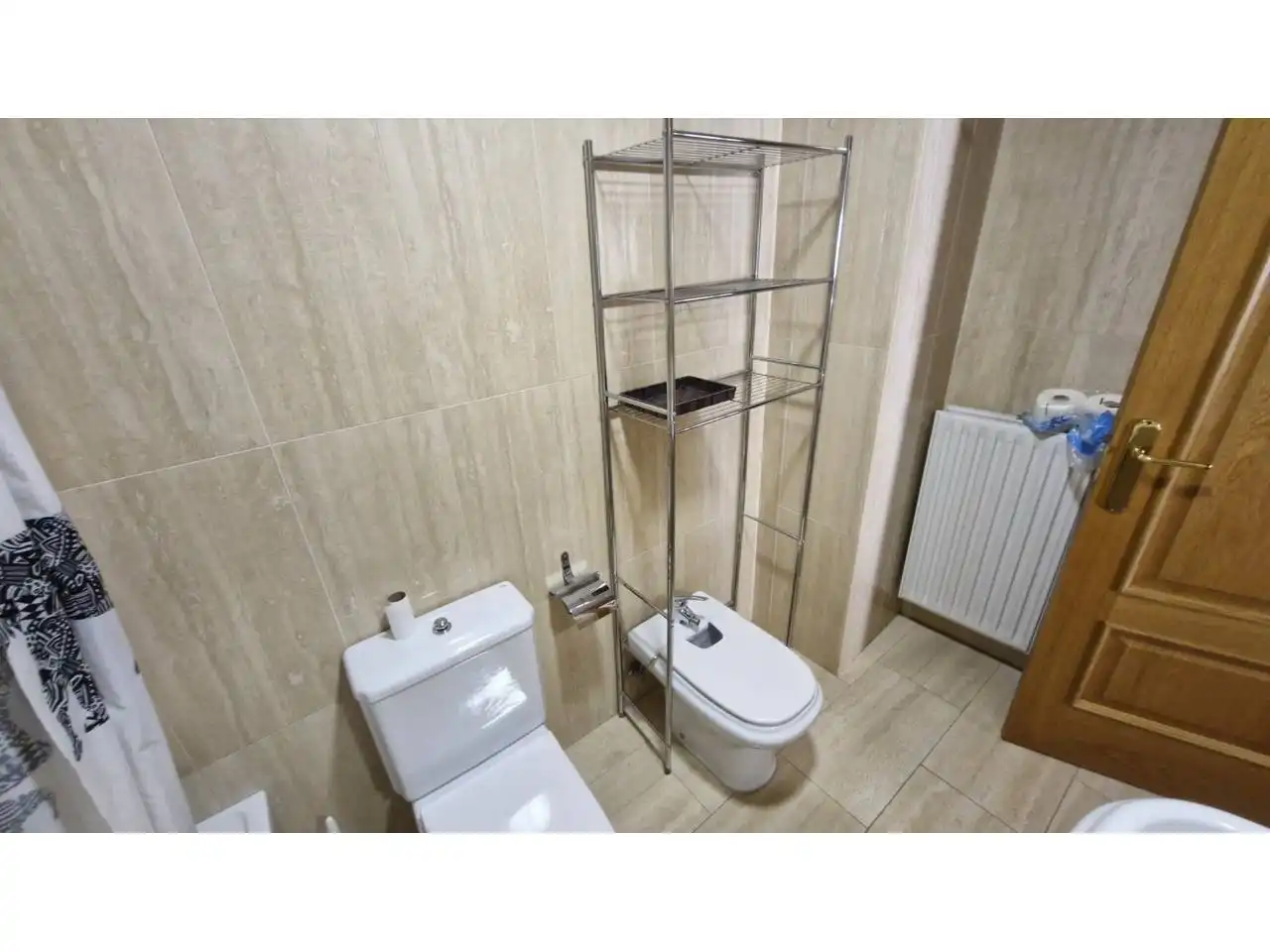 Badezimmer von Wohnung zur Miete in  Logroño mit Heizung, Parkett und Abstellraum