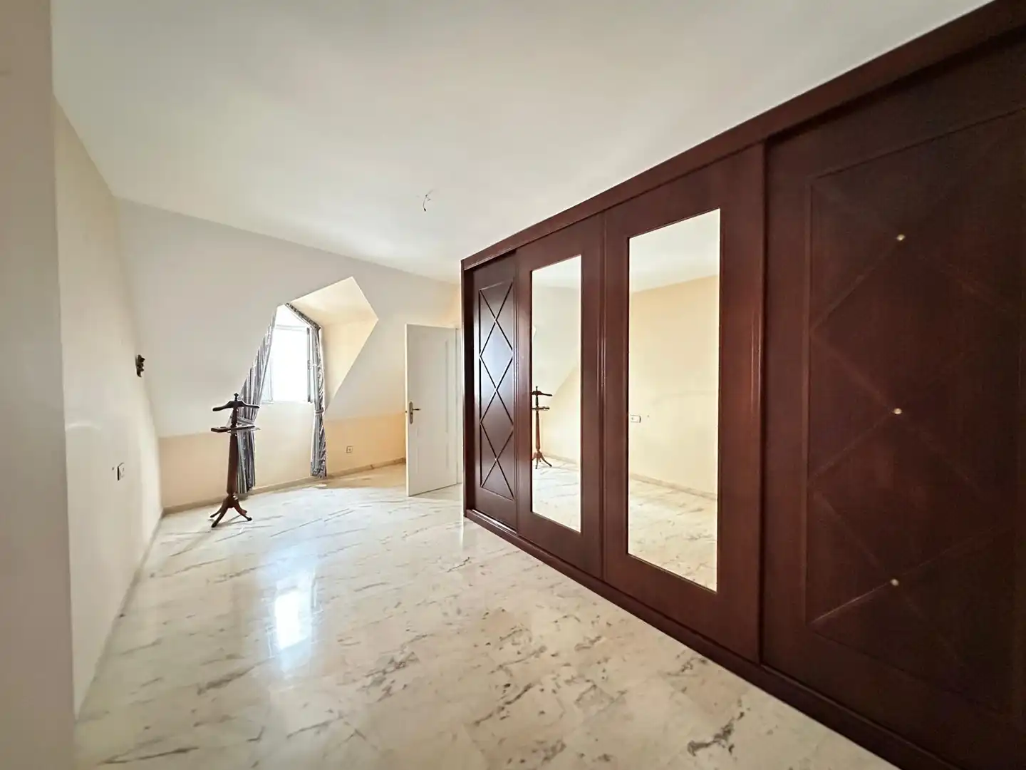 Habitación de Ático en venta en Vélez-Málaga con Terraza